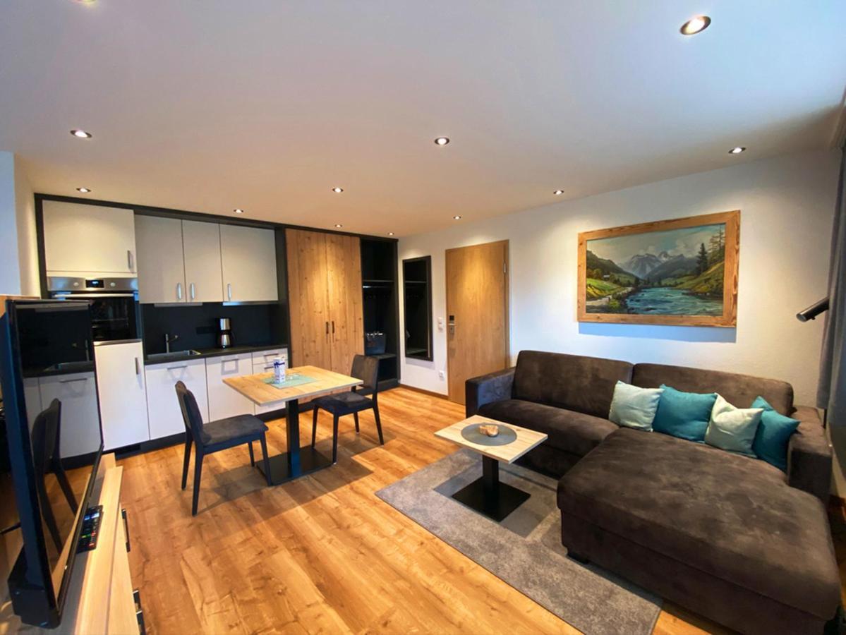 Haus Jaeger Ferienwohnungen Mit Indoor-Pool Inkl. Chiemgaukarte Ruhpolding Exteriör bild